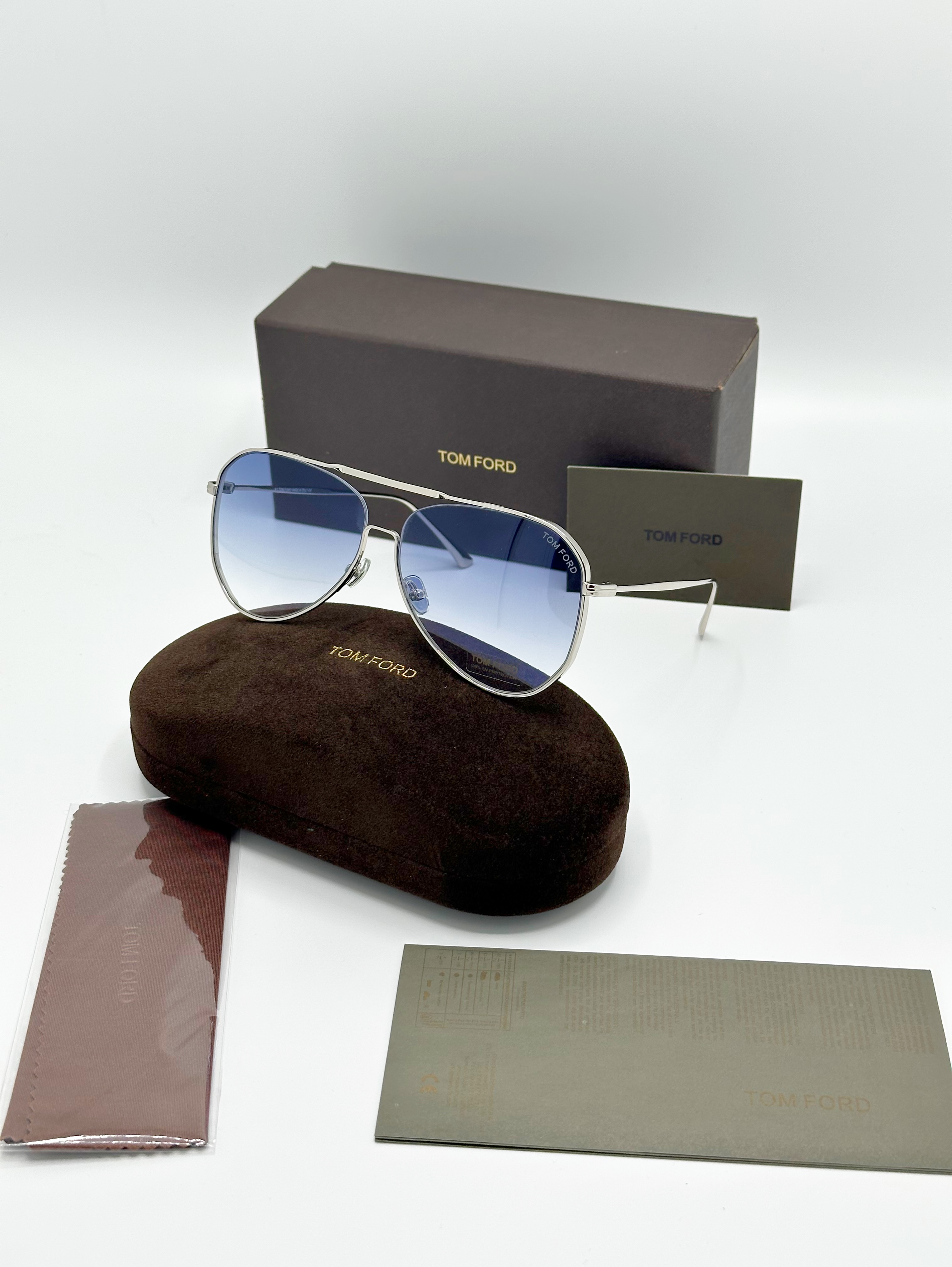 عينك آفتابى تام فورد ((اورجينال)) unisex